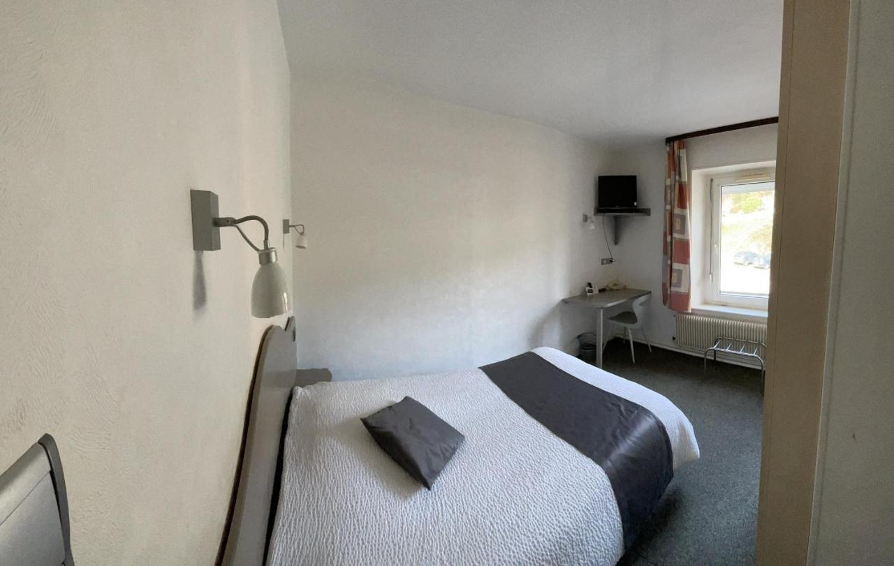 Logis De La Grande Cascade Hotel Le Tholy Buitenkant foto