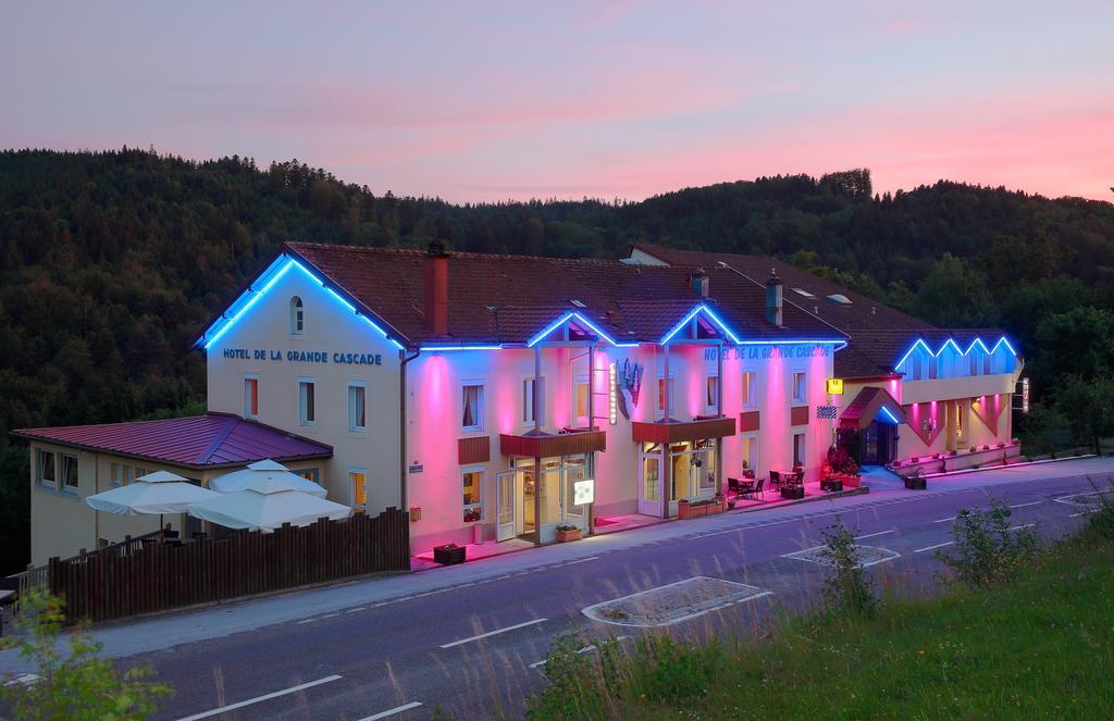 Logis De La Grande Cascade Hotel Le Tholy Buitenkant foto